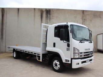 Isuzu f-series 2017 Used
