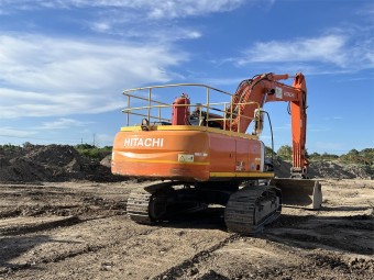 Hitachi ZX350 LCH-3 2011 Used