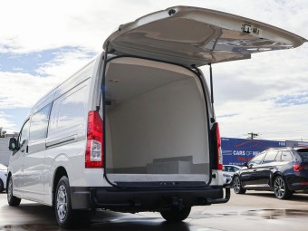 Toyota Hiace 2019 used